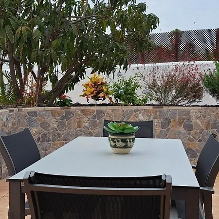 Casa Terrasol * 阿罗纳